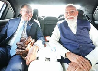 PM Modi and Malaysia PM Anwar Ibrahim