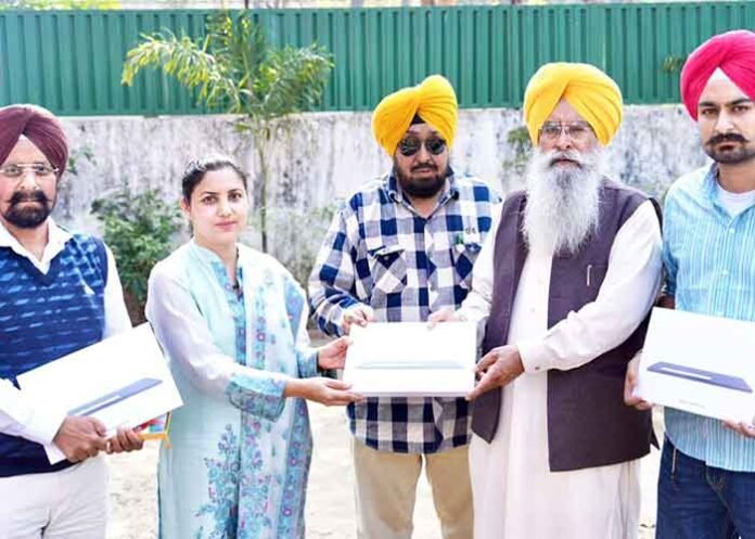Punjab digitises seed certification with Tabs for field staff