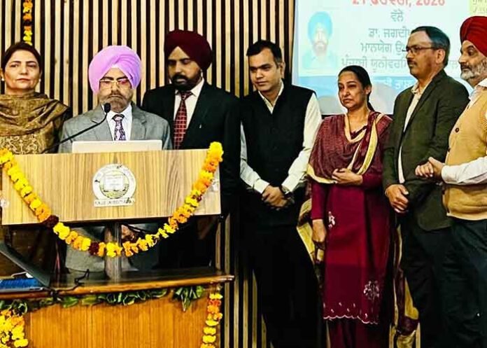 Punjabi University launches Punjabi-English Dictionary