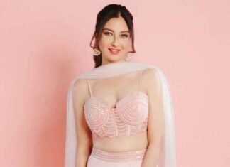 Saumya Tandon Actress 3