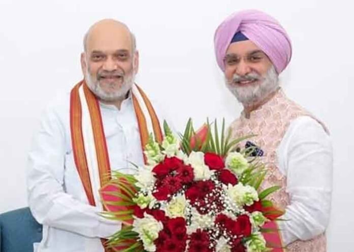 Amit Shah meets Delhi LG Taranjit Singh Sandhu
