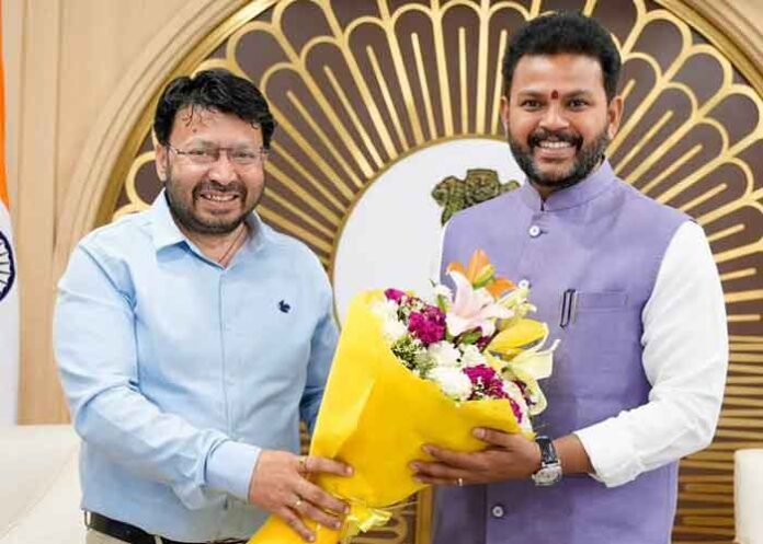 Dr Ravjot Singh meets Union Civil Aviation Minister KR Naidu