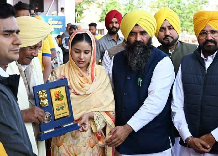 Dr. Gurpreet Kaur Hails Participation of Girls