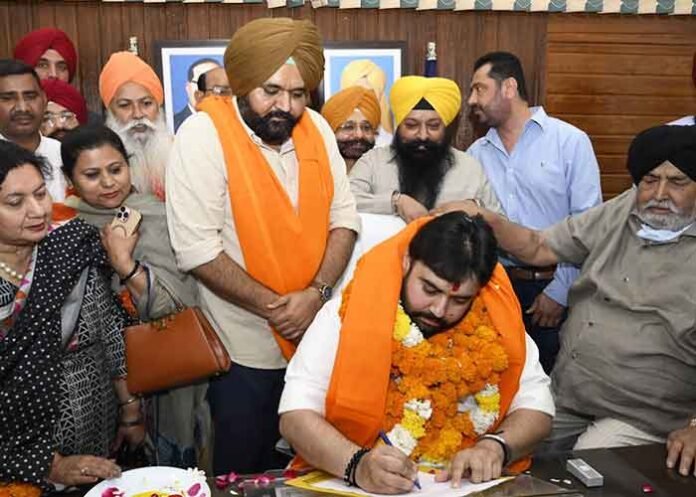 Gagandeep Singh Kaku Ahluwalia assumes charge as Punjab Khadi Board
