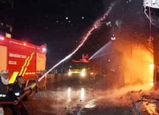 Karachi mall fire: Gul Plaza management says rescuers arrived late, didn’t try to evacuate trapped people Gul Plaza fire Karachi mall