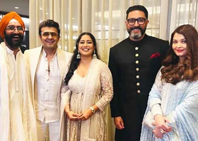 Harshdeep Kaur with Shah Rukh Khan Aishwarya Rai Abhishek Bachchan