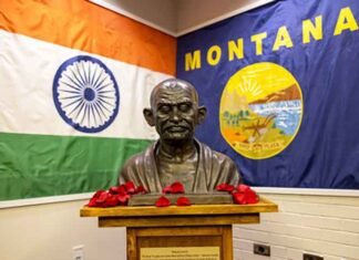 First bust of Mahatma Gandhi unveiled in US’s Montana state Mahatma Gandhi statue unveiled in US Montana state