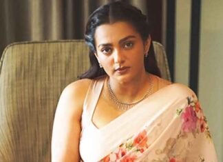 Parvathy Thiruvothu Actress