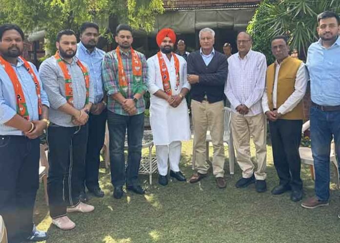 Rupinder Singh Bedwan with youth leaders join BJP