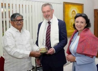 Russian Ambassador Denis Alipov calls on Punjab Governor Kataria