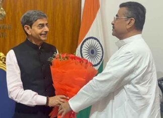 Suvendu Adhikari meets Governor RN Ravi