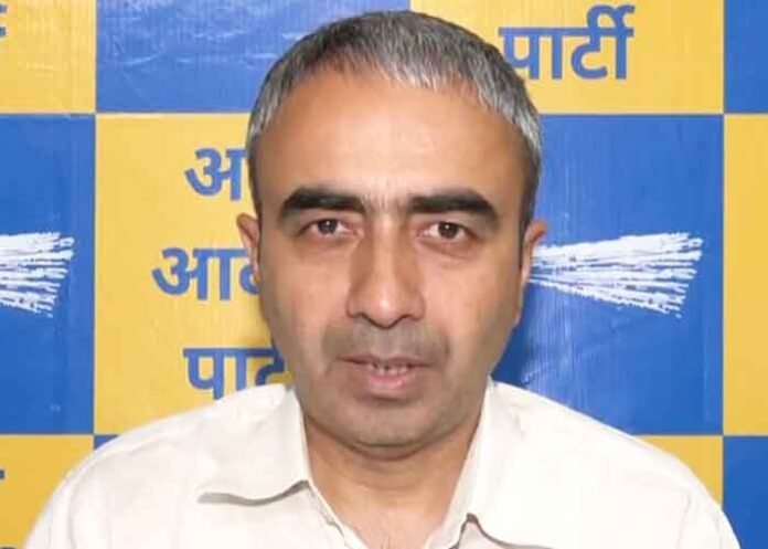 Anurag Dhanda AAP Member