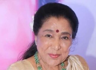 When Asha Bhosle spoke about her, elder sister Lata Mangeshkar being the ‘last of Mughals’