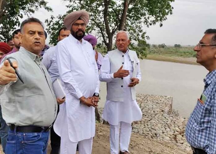 Barinder Goyal Reviews Arrangements