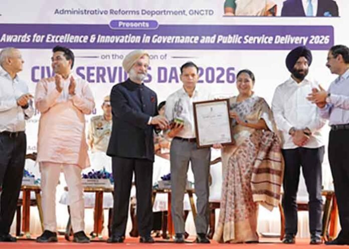Delhi govt awards 35 officials for innovation