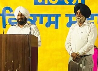 Mohali MLA Kulwant Singh Meets Resident Welfare Associations; Says Govt Committed to Improving Civic Infrastructure Kulwant Singh reviews Mohali development