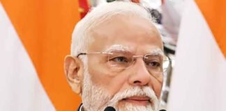 PM Narendra Modi on mic