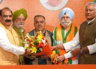 Padma Shri H.S. Phoolka joins BJP