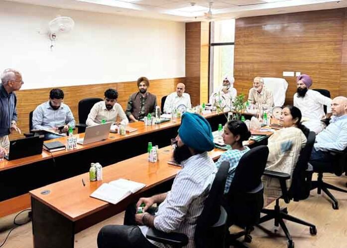Birmingham City University scientists meet Punjab officials