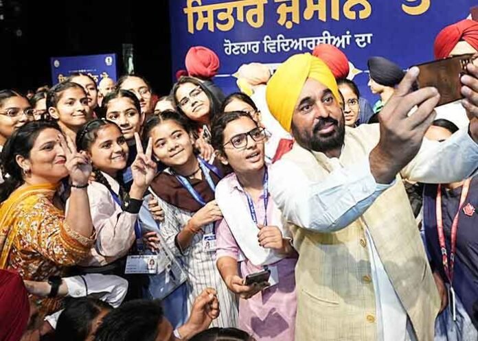 CM Mann on Punjab Sikhya Kranti