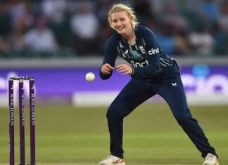 Charlie Dean England Cricketer