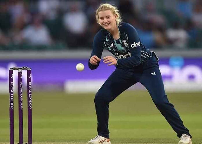 Charlie Dean England Cricketer