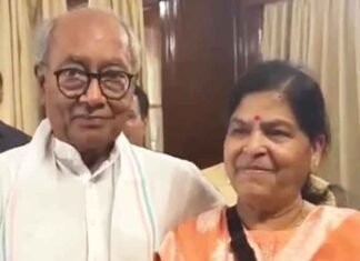 Digvijaya Singh and BJP leader Usha Thakur