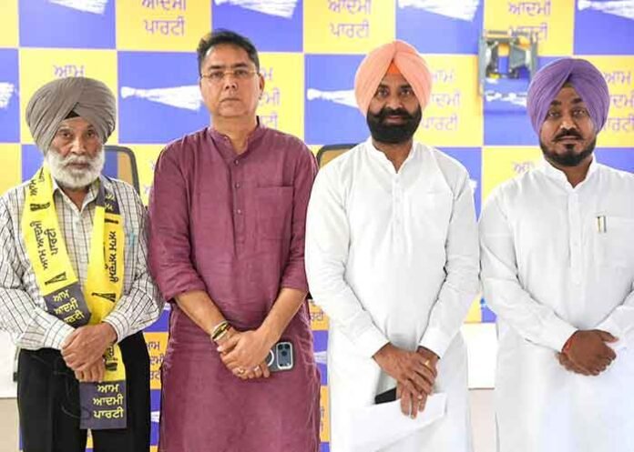 Dr. Swaran Singh Joins AAP Aman Arora