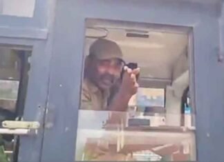 Driver of Telangana RTC’s hired bus dismissed for criticising Congress leaders Driver of Telangana RTC hired bus dismissed for criticising Congress leaders