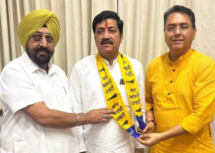 Former Congress leader Kanwar Uday Singh Rathore joins AAP