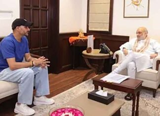 Harbhajan Singh meets Amit Shah