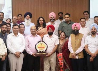 IKG PTU Bids Farewell to Senior Faculty Member Dr. Balkar Singh on His Retirement IKG PTU honors Prof. Balkar Singh on retirement