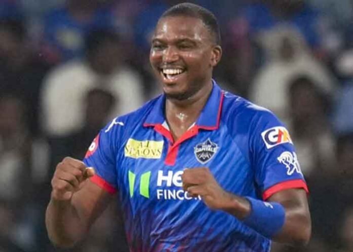 Lungi Ngidi DC Bowler