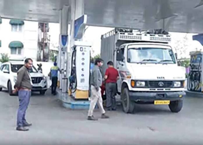 Petrol pumps across Rajasthan Bhilwara shut indefinitely