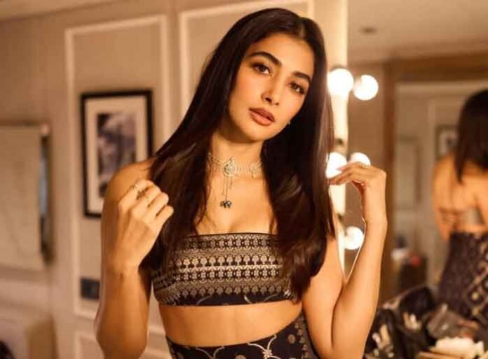 Pooja Hegde Actress 7
