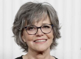 Sally Field credits Jack Nicholson for reviving her career