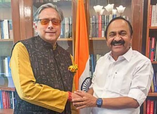 Shashi Tharoor meets Kerala CM VD Satheesan
