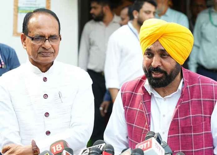 Shivraj Chouhan with CM Mann