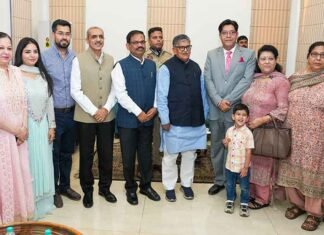 Sunil Kapoor takes oath as non-official PPSC member
