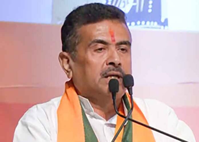 Suvendu Adhikari on mic