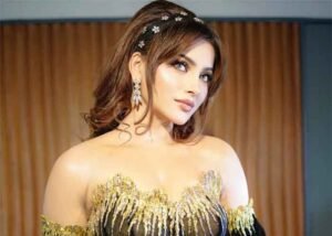 Urvashi Rautela Actress 10