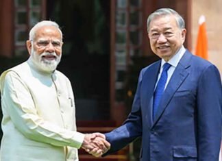 Vietnam President To Lam hand shake with PM Modi