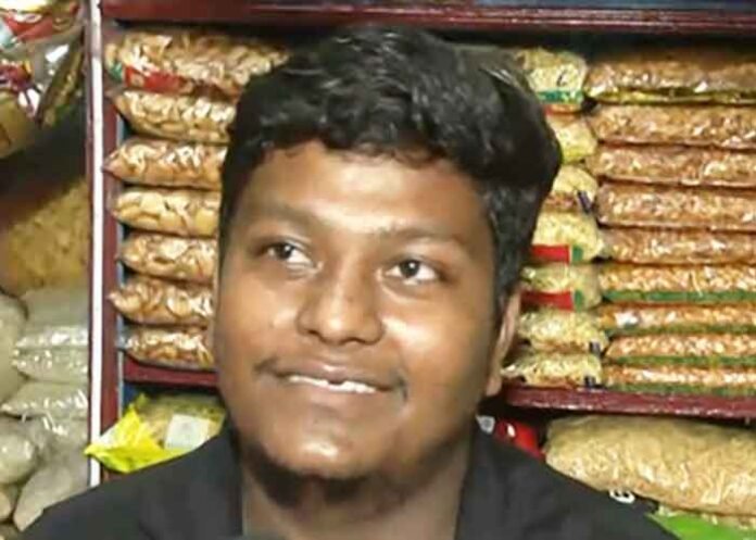 Vikram Shaw shopkeeper who served snack to PM Modi Jhalmuri