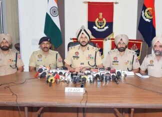 Punjab Police Recover 30 Kg Heroin, Two Arrested; Linked to Dubai-Based Smuggler Amritsar Police busts cross-border drug cartel