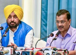 CM Mann and Arvind Kejriwal on Press Conf