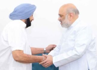 Amarinder Meets Shah in Delhi; Meeting Quashes Speculation About Return to Congress Capt Amarinder Singh met Amit Shah