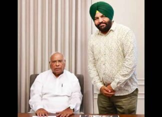 Gurjeet Singh Aujla meets Mallikarjun Kharge
