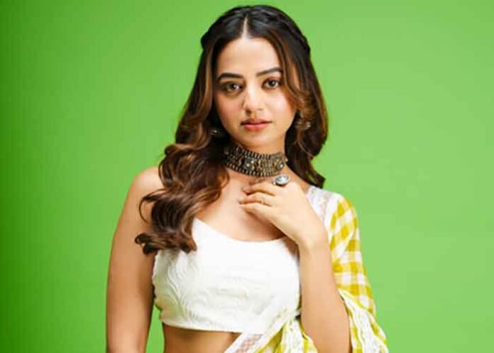 Helly Shah Actress