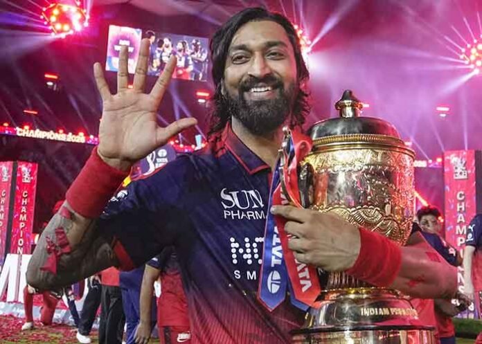 Krunal Pandya with IPL Trophy