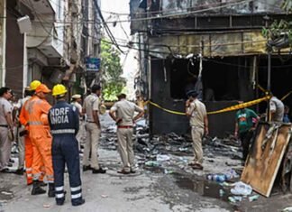 Malviya Nagar Building fire
